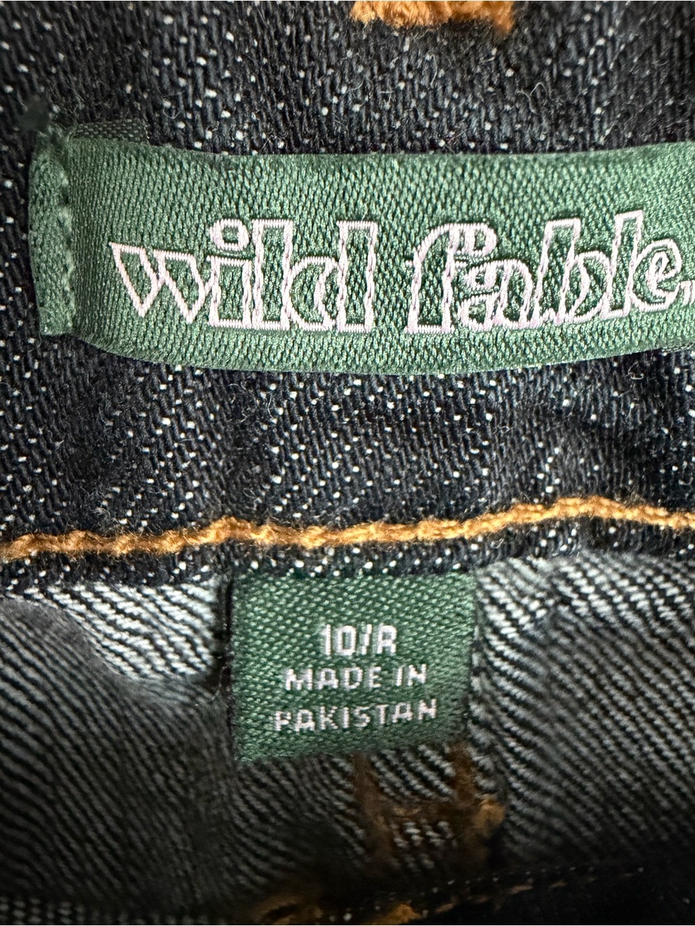 Wild Fable Dark Wash Denim Mini Skirt with Contrast Stitching. Size 10 NWT. - Picture 3 of 4
